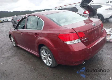 2013 Subaru Legacy 2.5I Premium z USA, uszkodzony, nr VIN 4S3BMBC66D3032478